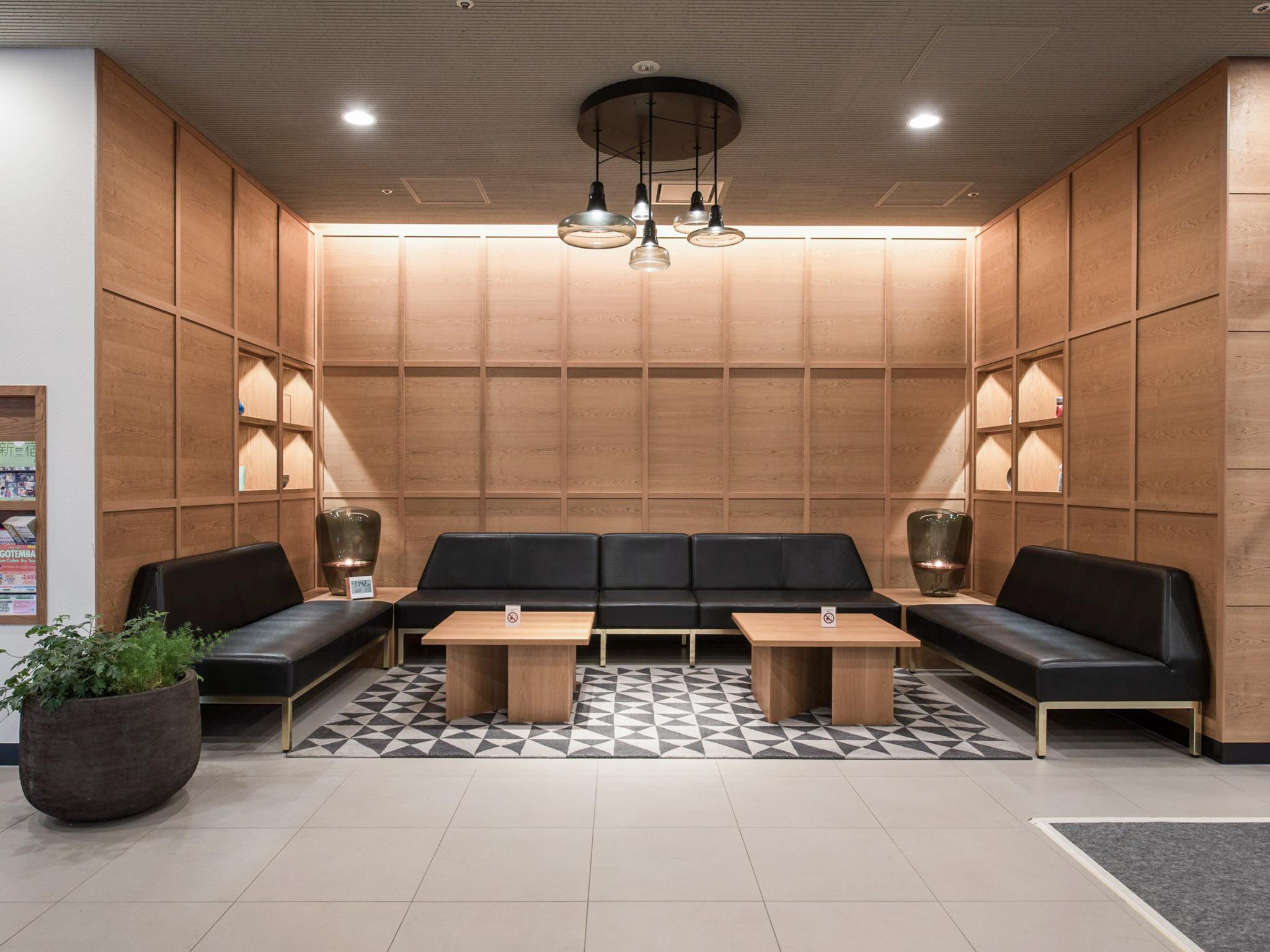 Nishitetsu Inn Shinjuku Tokyo Dış mekan fotoğraf